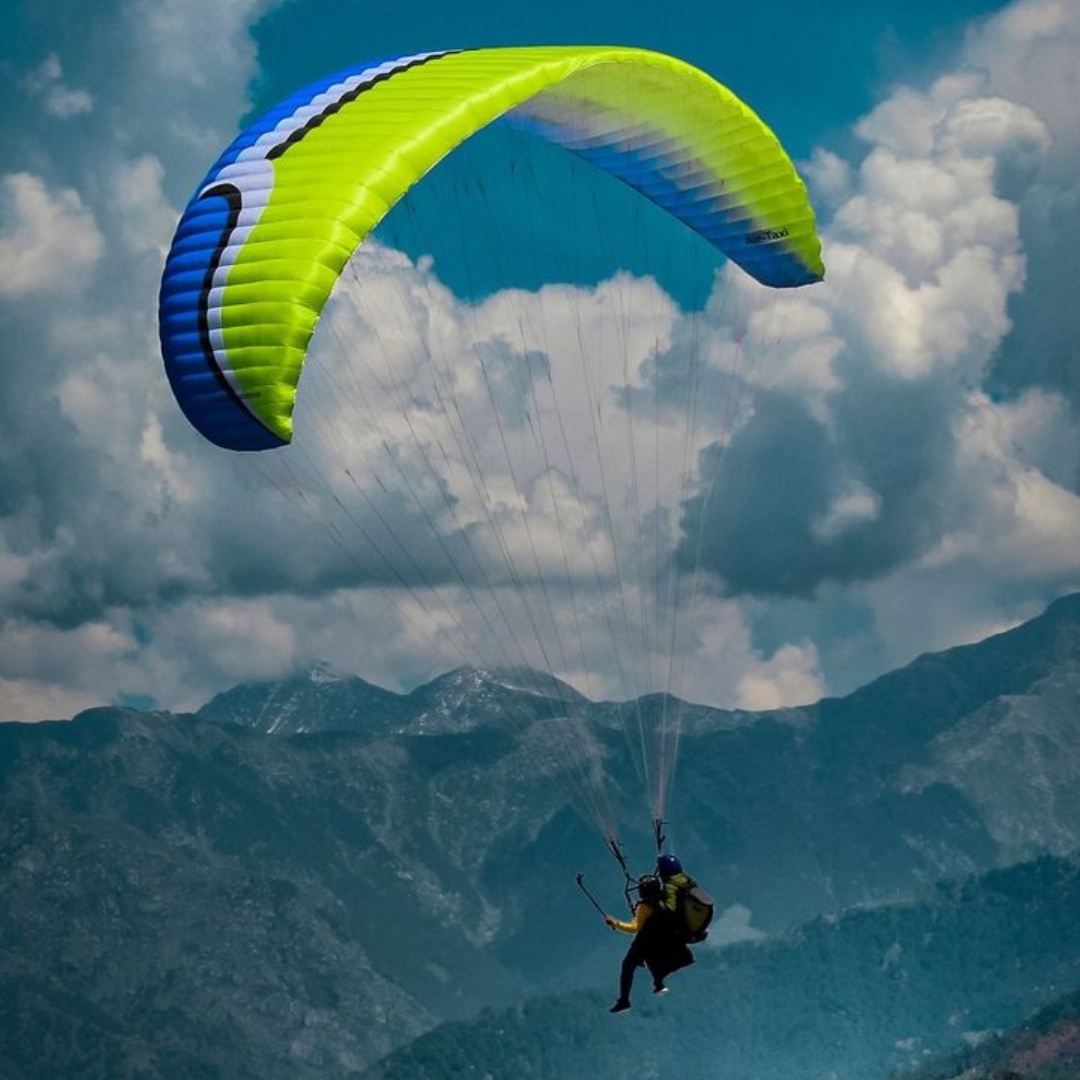 Tandem Flights